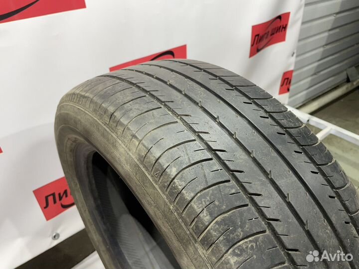 Yokohama BluEarth E70 215/55 R17