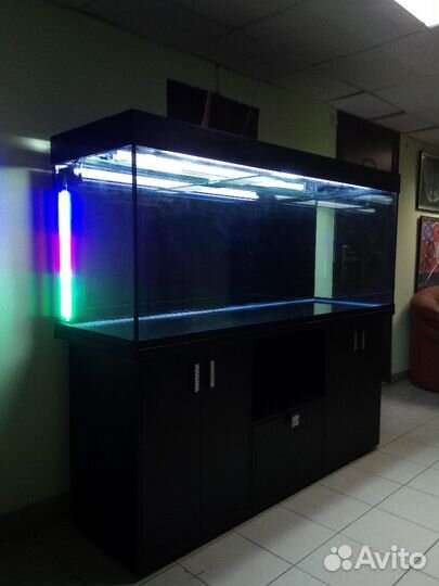 Аквариум 750, биофильтр, свет, фон, подставка