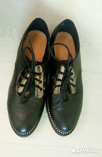 Ботинки женские 38 размера