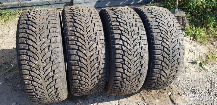 Nokian Tyres Hakkapeliitta 9 225/45 R18