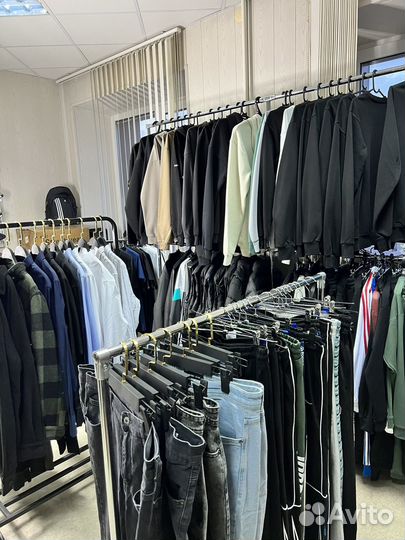 Магазин с мужской одеждой