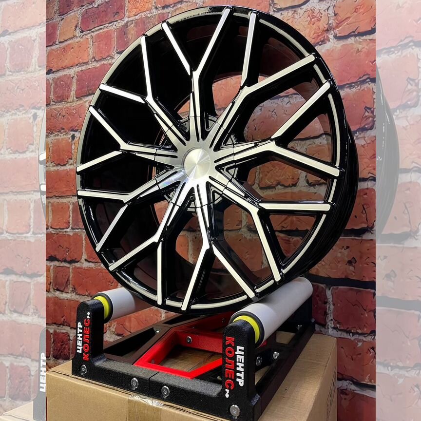 Литые диски Plati PY5508 8×R18 5×114.3