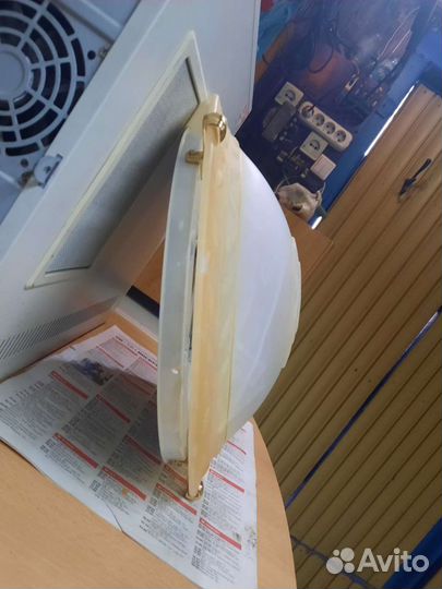 Светильник потолочный бу