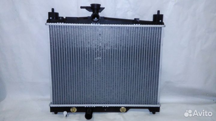Радиатор toyota yaris/vitz/echo/platz 1/2SZ-FE