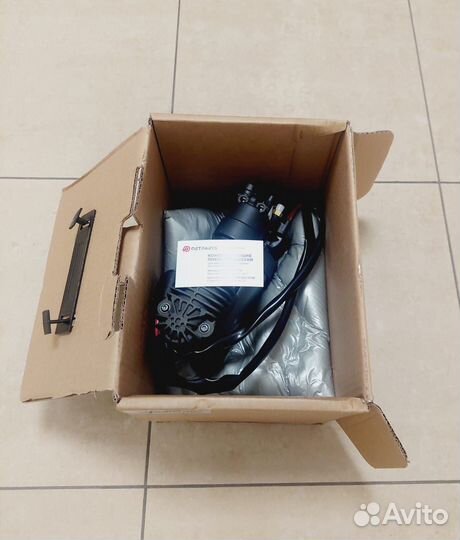 Компрессор Фольксваген Touareg ll NF new