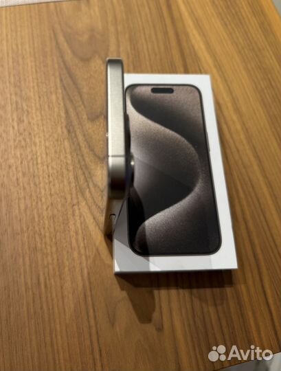 iPhone 15 Pro, 128 ГБ