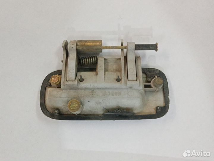 Ручка задняя на toyota cresta,mark II, chaser 100