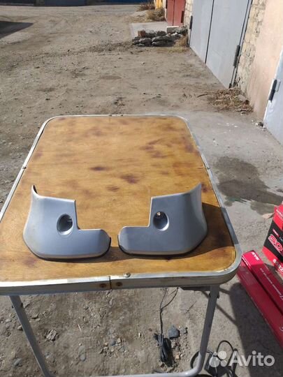 Брызговики передние. Королла.2011г