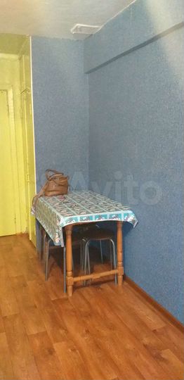 Комната 14 м² в 6-к., 3/5 эт.