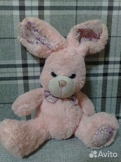 Пять мягких игрушек пакетом