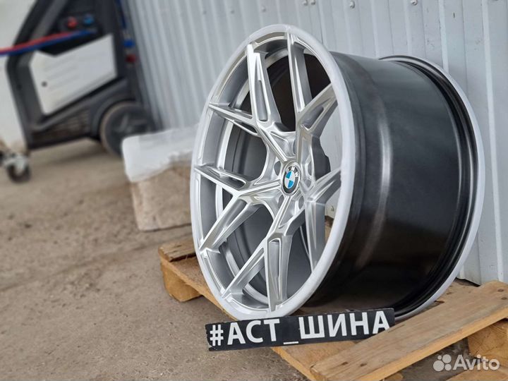 Литые диски на BMW (751-752) R20 5x120