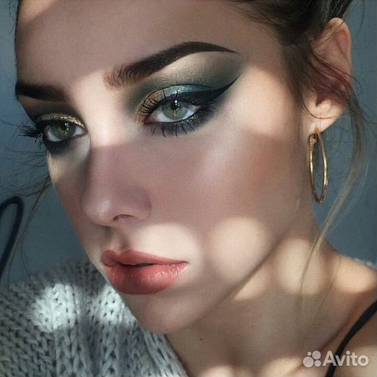 Премиальные цветные контактные линзы Urban Layer