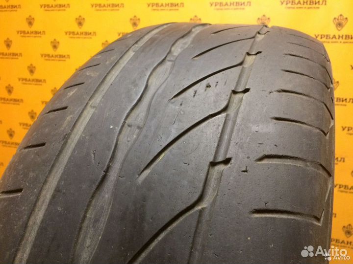 Bridgestone Potenza RE002 Adrenalin 235/50 R18