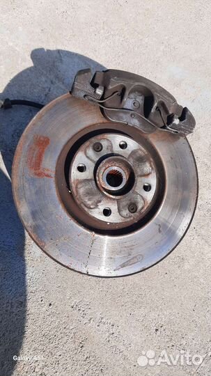 Передний правый поворотный кулак Citroen C4 B7