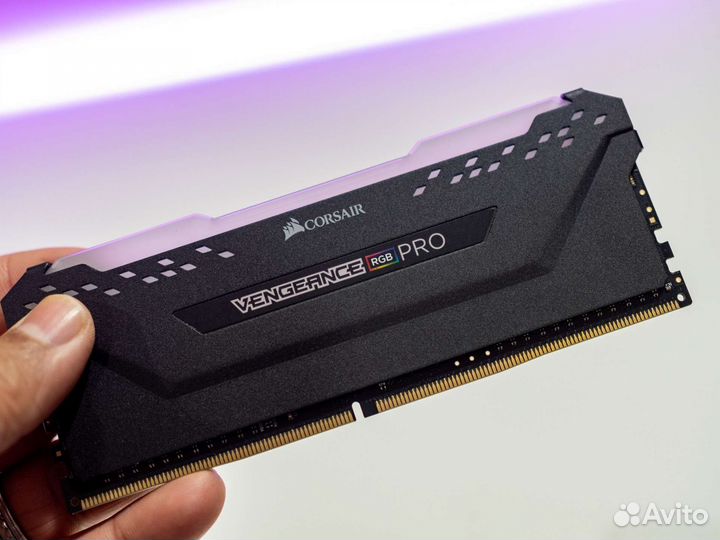 Corsair Vengeance RGB PRO 3000MHZ 8GB DDR4