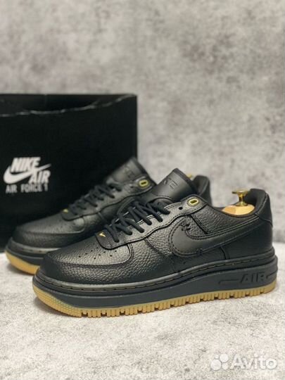 Кроссовки Nike Air Force 1