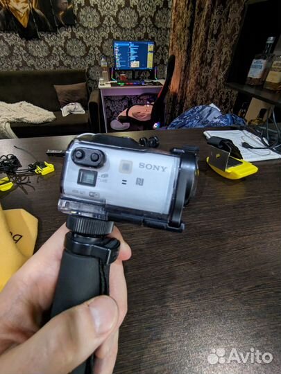 Видеокамера sony