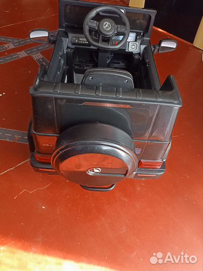 Детский автомобиль на аккумуляторе бу