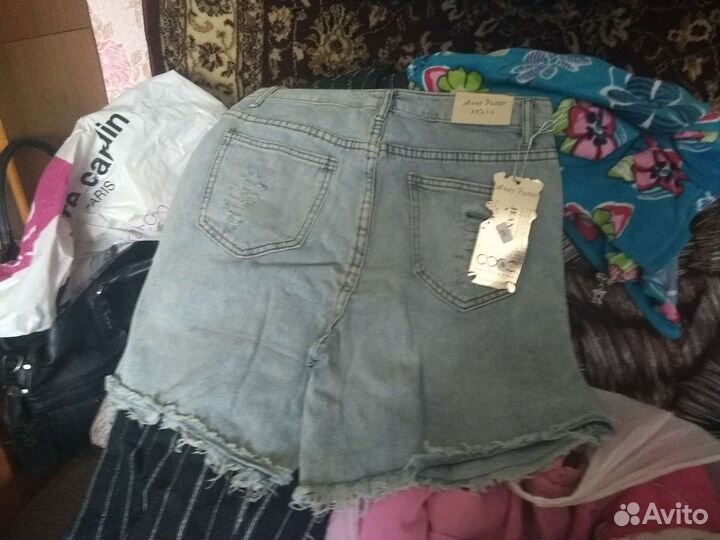 Джинсовые шорты