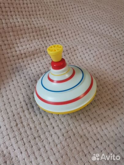 Развивающие игрушки для малышей