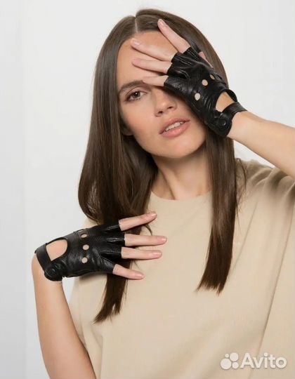 Перчатки кожаные без пальцев