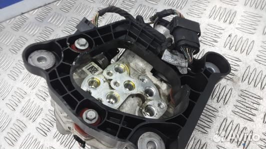 Клапан гидроподвески BMW 7 F01 (4BA07W301)