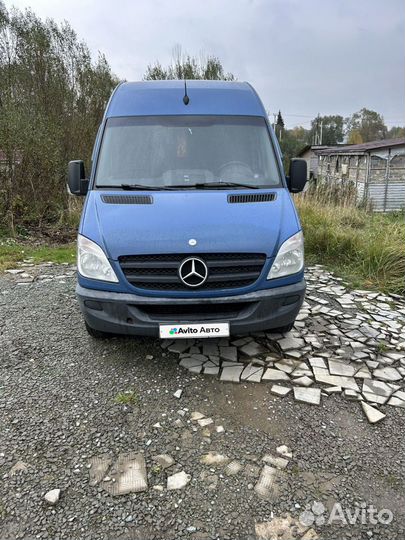 Mercedes-Benz Sprinter цельнометаллический, 2012