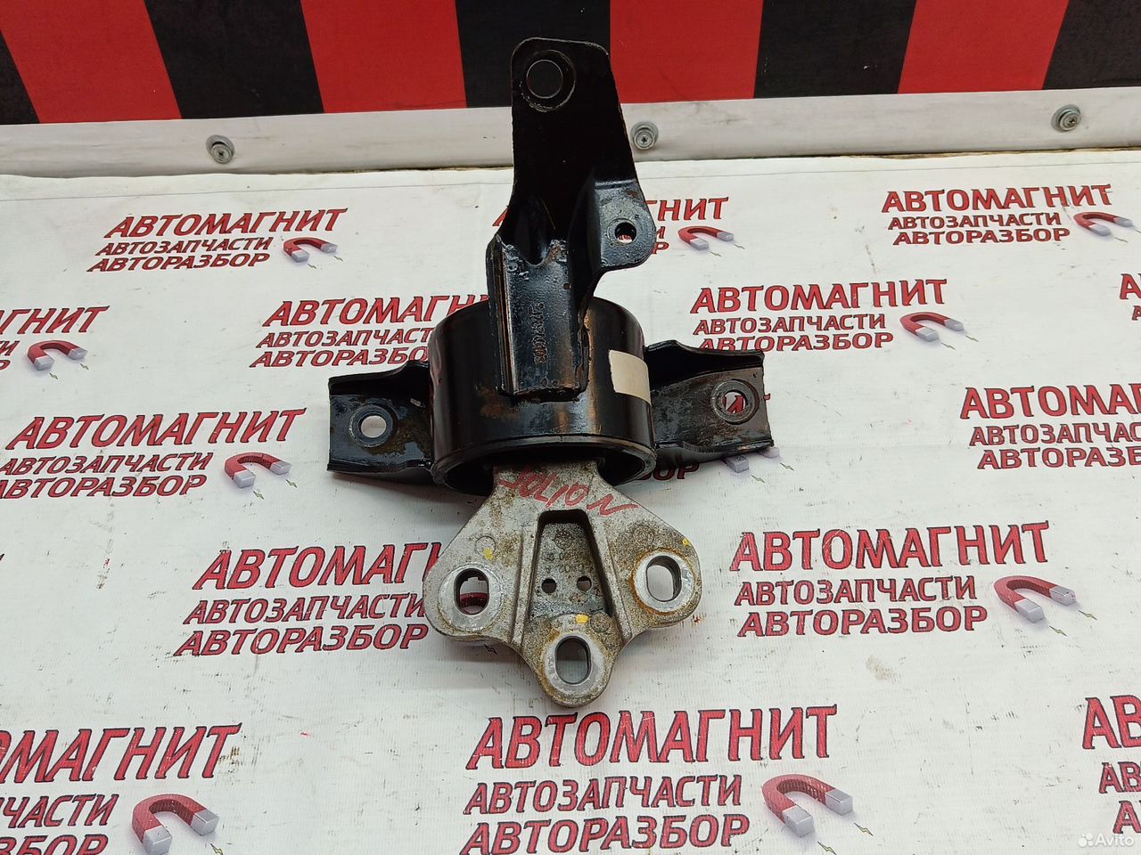 Подушка двигателя левая Haval Jolion