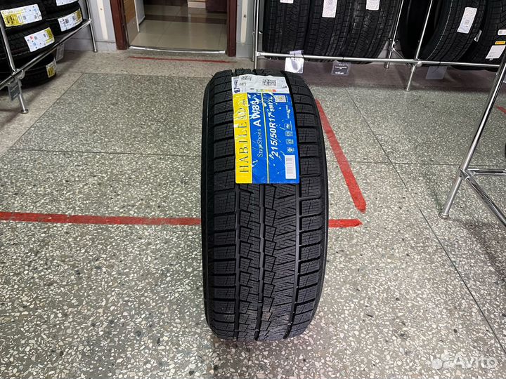 Habilead SnowShoes AW33 215/50 R17 95H