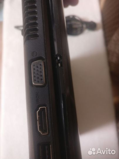 Ноутбук asus X52J