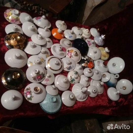 Крышки фарфоровые для сахарниц и чайников