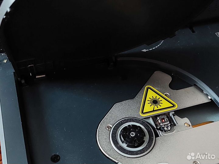 Портативный видеопроигрыватель