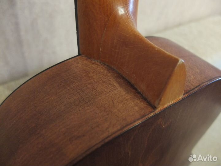 Классическая гитара Кремона