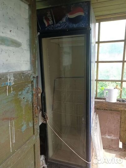 Холодильник для напитков Pepsi