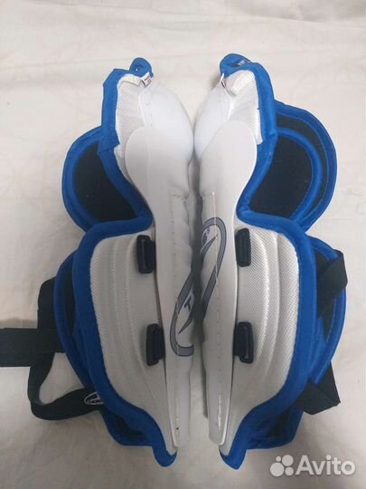 Хоккейные щитки ccm размер 13