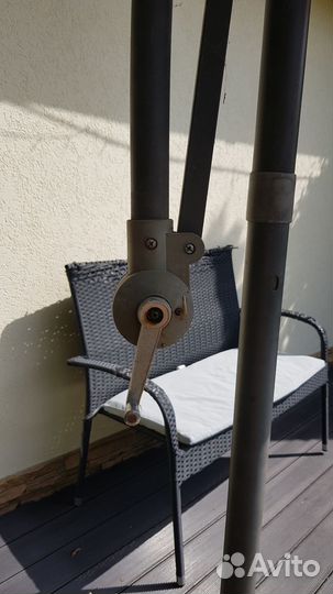 Зонт раскладной садовый механизмом