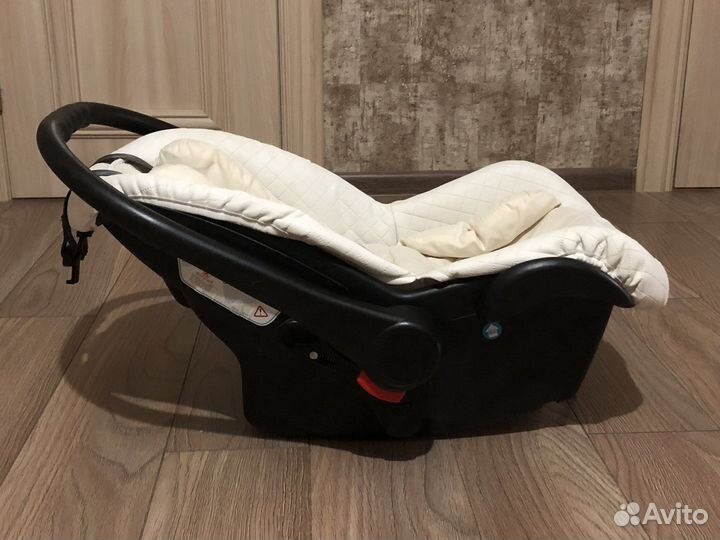 Коляска 3 в 1 Retrus Danco