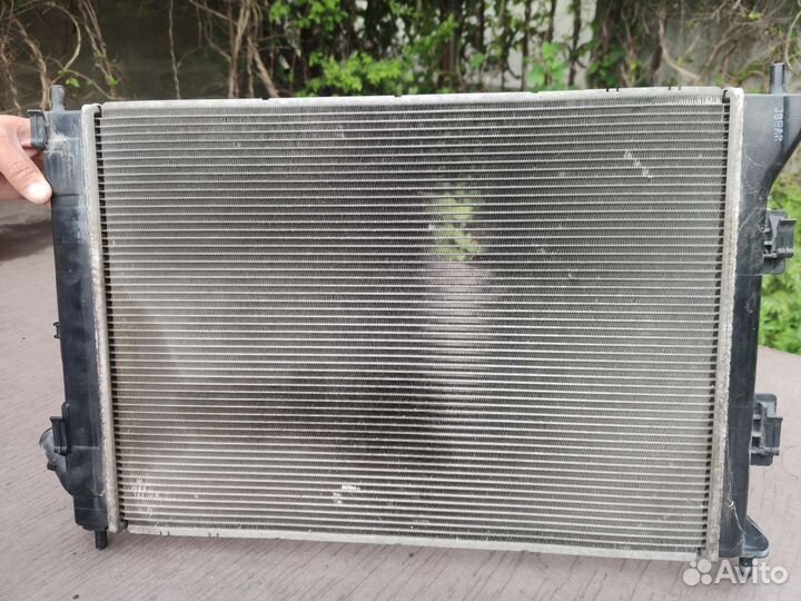 Радиатор охлаждения Kia ceed 2