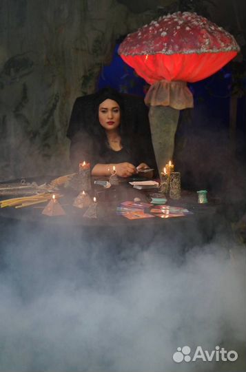 Гадание на картах таро. Эффективные привороты