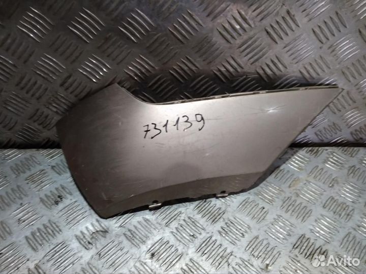 Накладка бампера Touareg (18) пер ниж R б\у (арт. 760807490A)