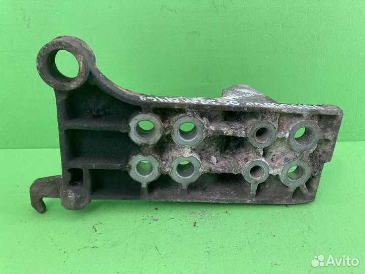 Кронштейн крепления бампера DAF XF105