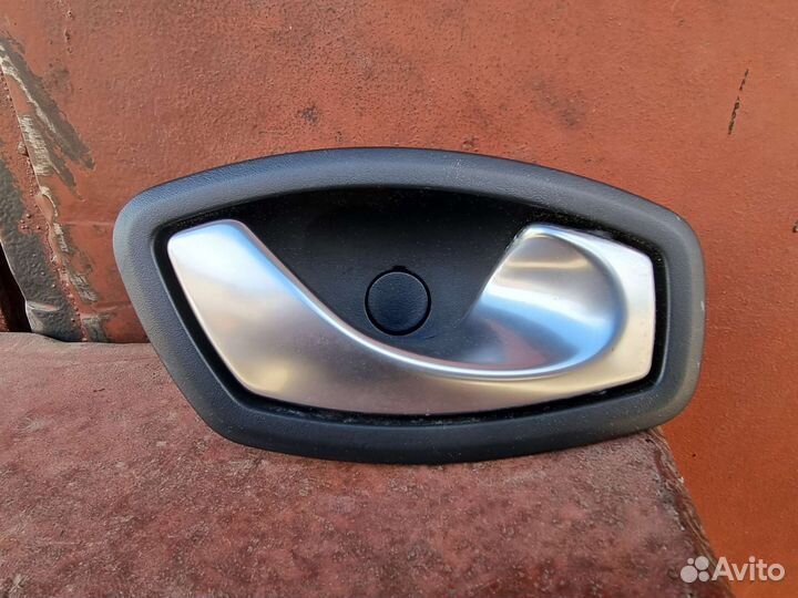 Ручка двери внутренняя задняя правая Меган 3