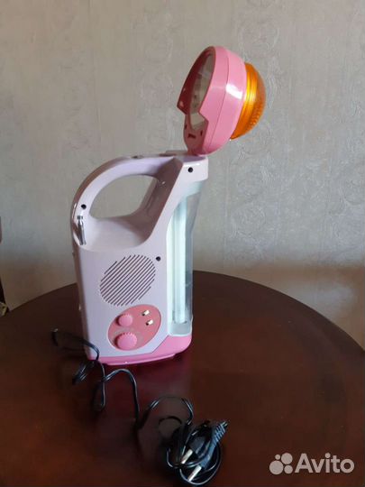 Фонарь-радиоприемник