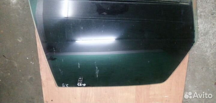 Стекло задней правой левой двери Opel Vectra B