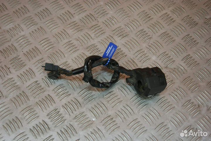 Пульт левый Kawasaki GPZ400R