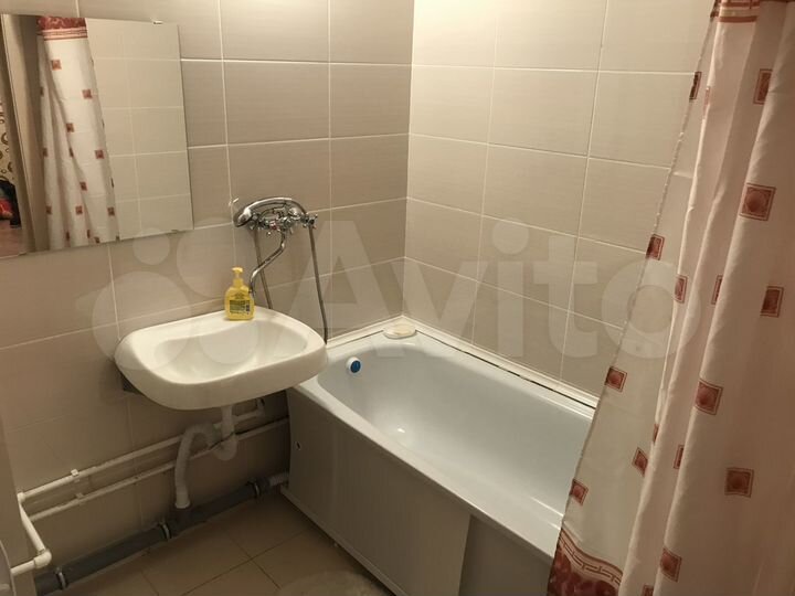 1-к. квартира, 40 м², 3/17 эт.