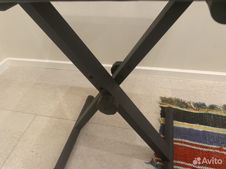 Стул для фортепиано