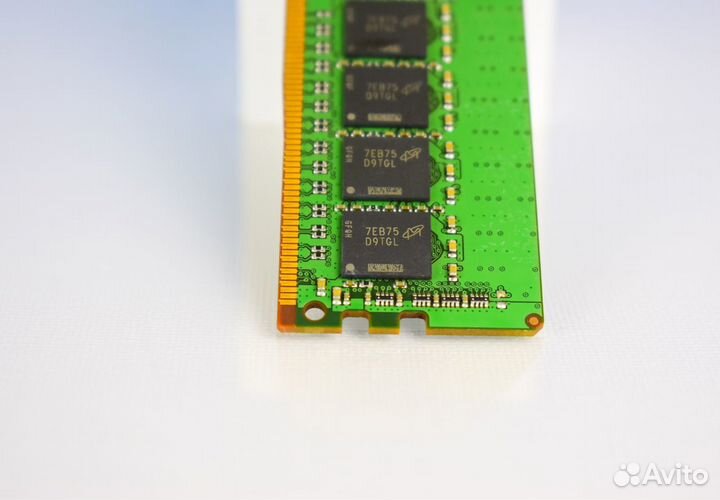 8GB DDR4 ECC micron 2400