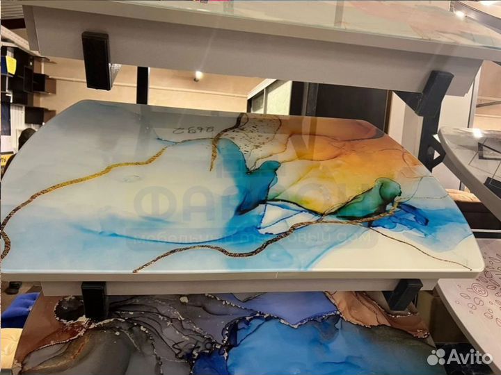 Стол oбеденный стeклянный