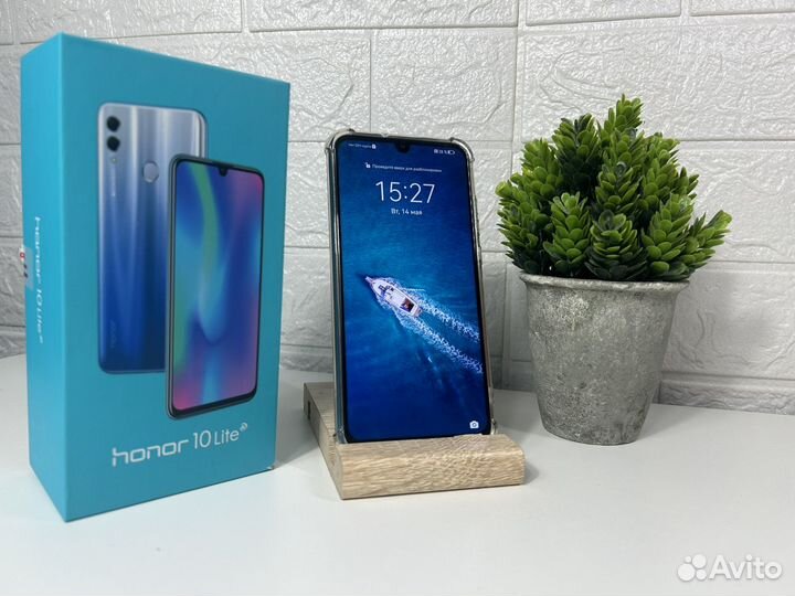 HONOR 10 Lite, 4/64 ГБ